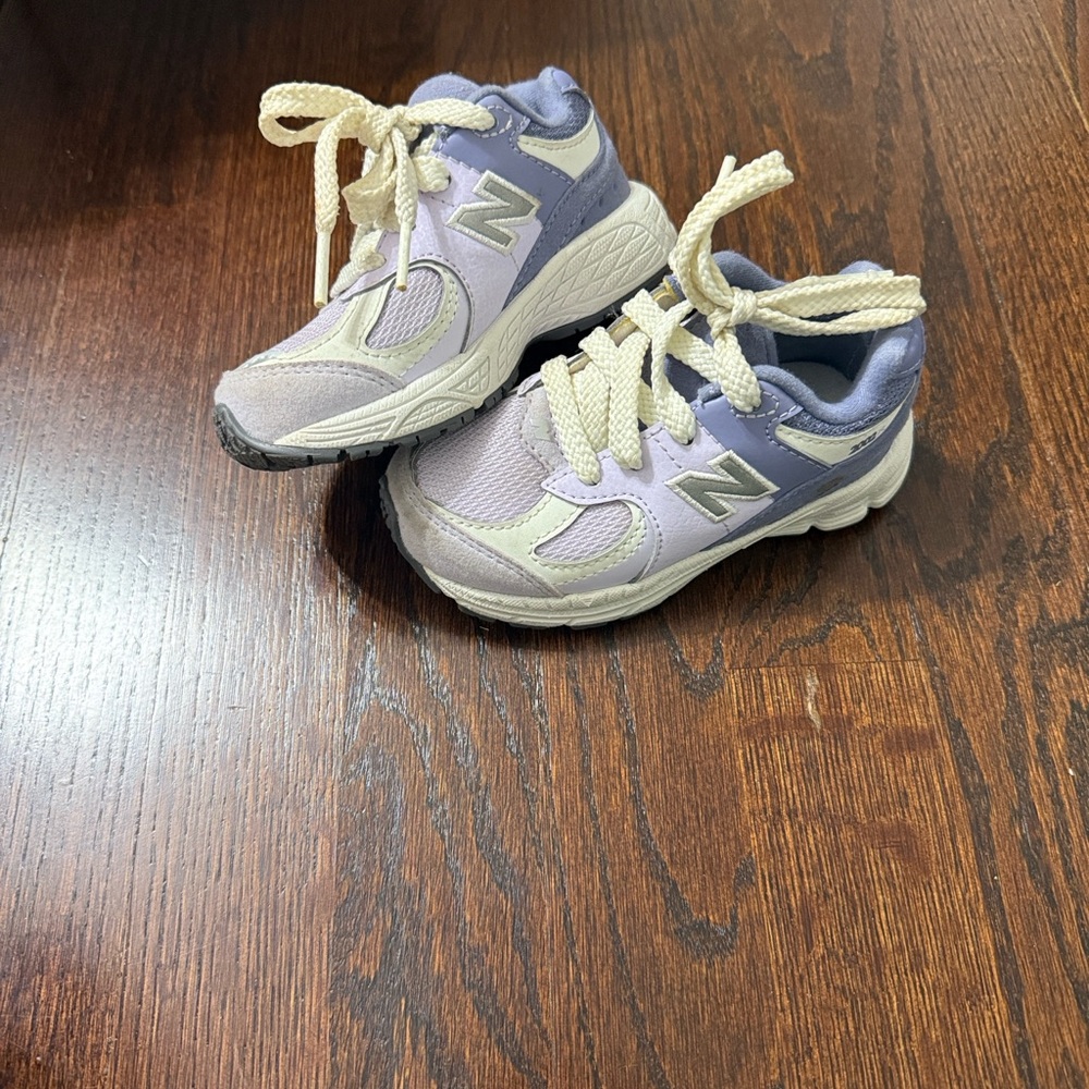 New Balance Kids Sneakers - Purple and Cream